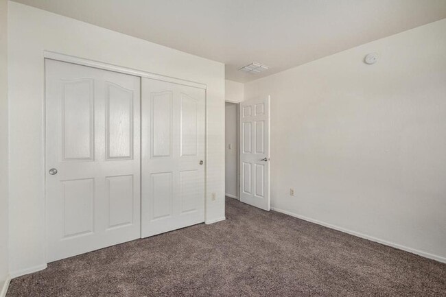 Building Photo - 13296 E Coyote Well Dr