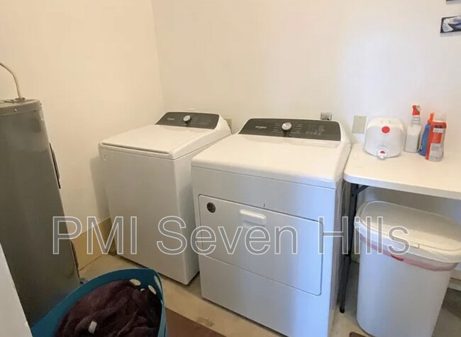 Building Photo - 18828 Star Hill Ln