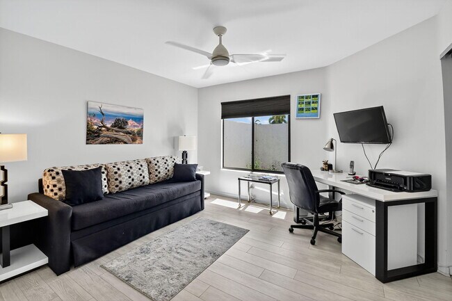 Building Photo - 15718 Loch Maree Ln