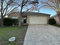 Building Photo - 908 Rocking Spur Cove