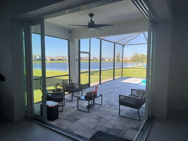Building Photo - Modern 3-Bedroom Home with Pool and Lake View