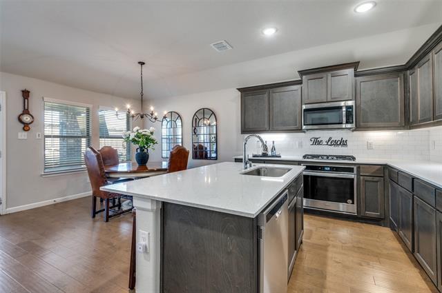 Building Photo - 10636 Enchanted Rock Wy