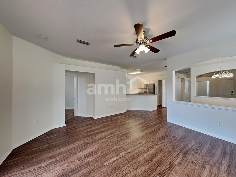 Building Photo - 14305 Gnatcatcher Terrace