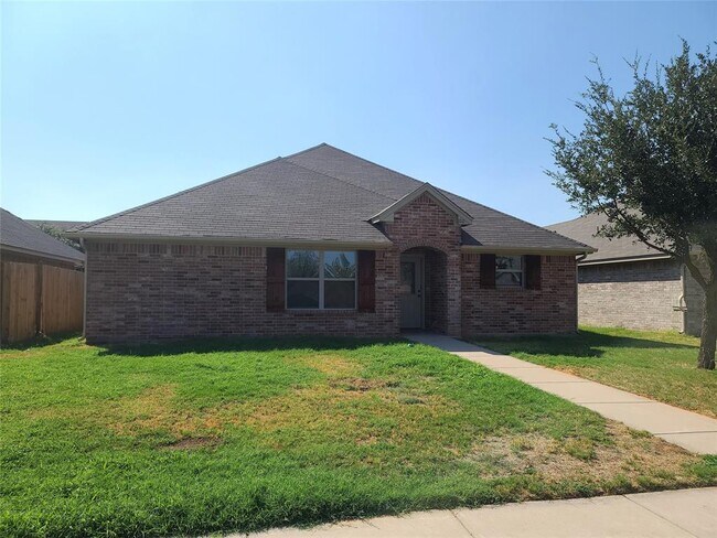 Building Photo - 1110 Avendale Dr