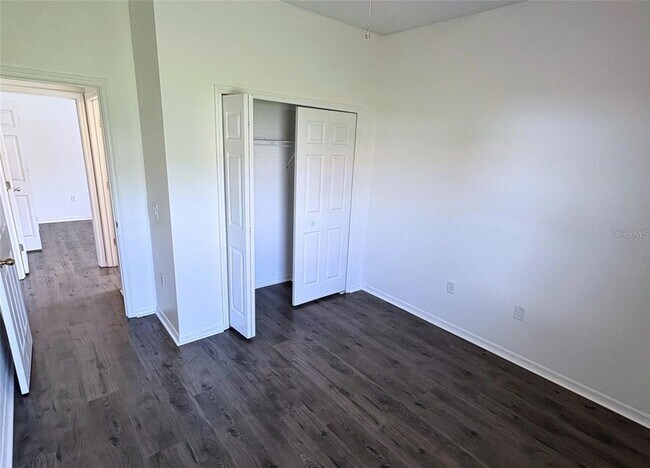 Building Photo - 3637 Weatherfield Dr