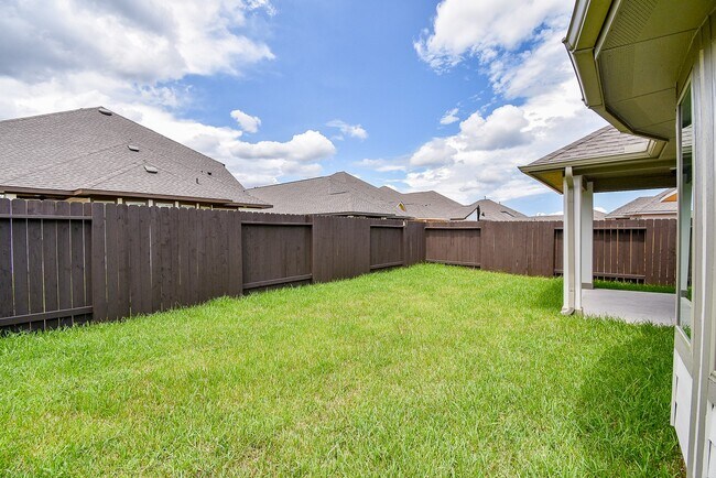 Building Photo - 8930 Field Daisy Ct