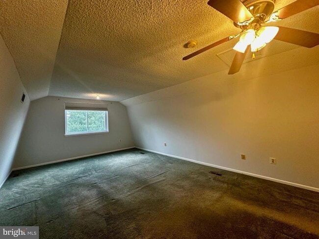 Building Photo - 99 Thoreau Dr