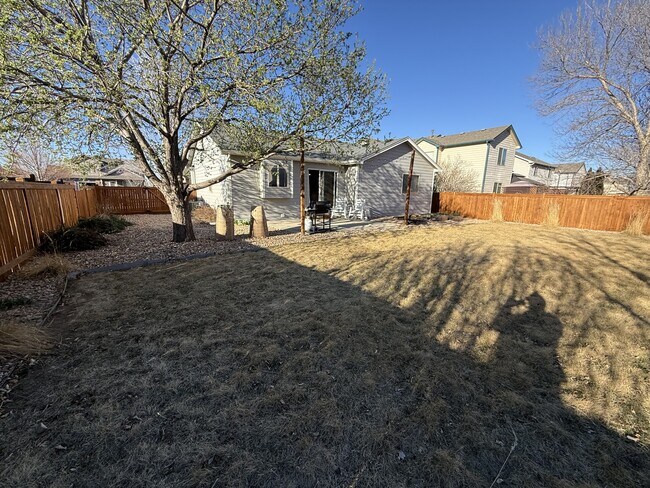 Building Photo - 7226 W 20th St Ln