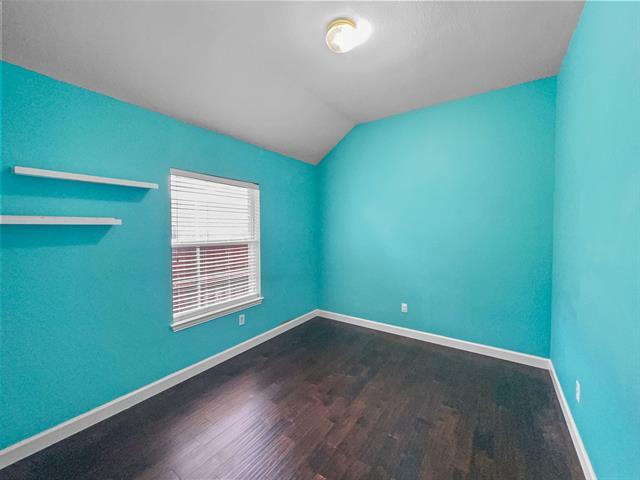Building Photo - 5624 Bedford Ln
