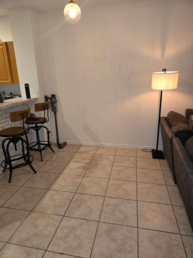 Building Photo - 4675 Palmbrooke Cir