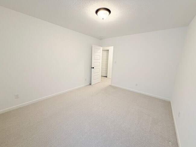 Building Photo - 4195 Risen Star Way