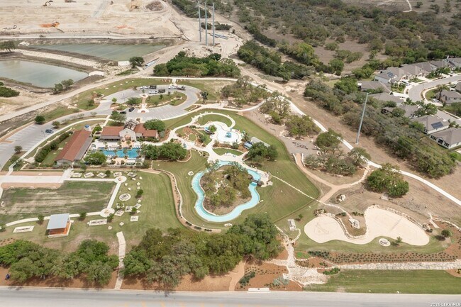 Building Photo - 226 Vizcaya