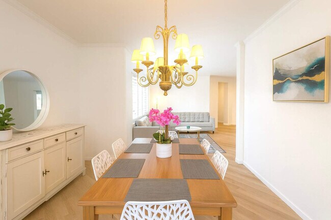 Building Photo - 13563 Old El Camino Real