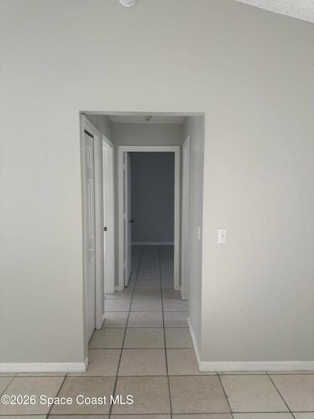 Building Photo - 482 Tuloma Ave SW