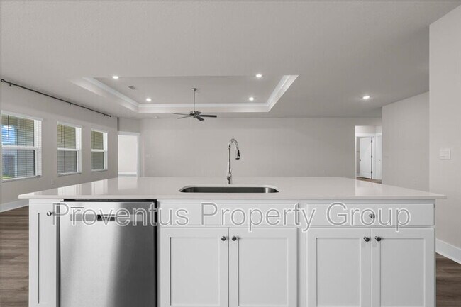 Building Photo - 3136 Silver Maple Dr