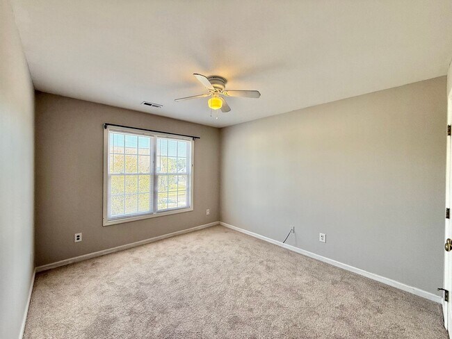 Building Photo - Newly Remodeled 3BD, 2.5BA Raleigh Home wi...