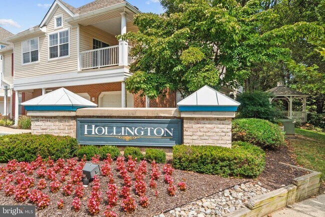 Building Photo - 5000 Willow Branch Way