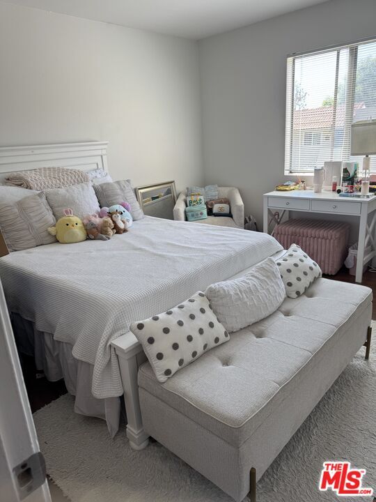 Building Photo - 6465 Kanan Dume Rd