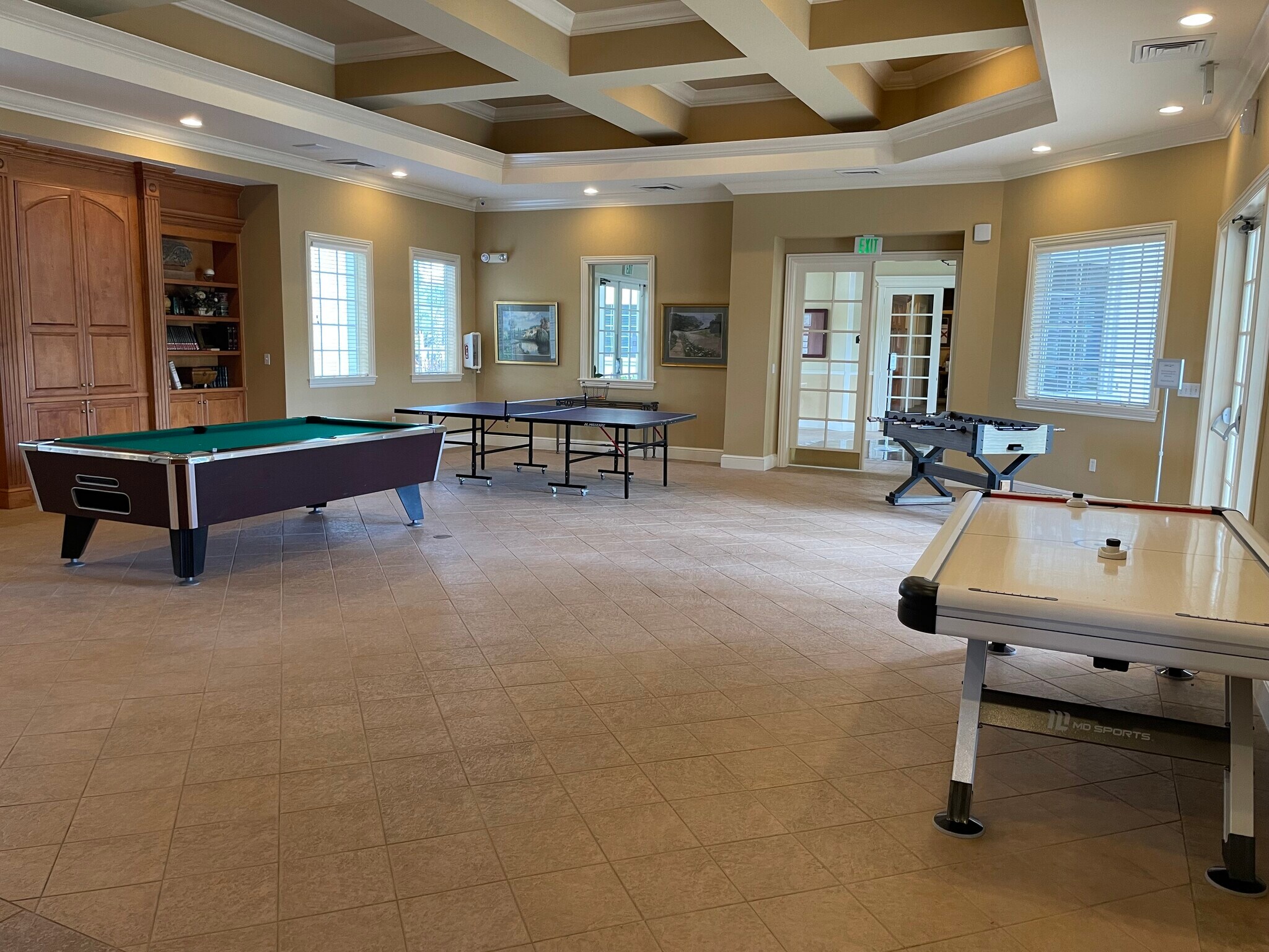 Building Photo - 8815 Dunes Ct