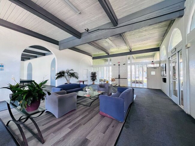 Building Photo - Condo Unit Available