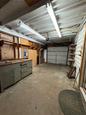 Building Photo - 307 Walnut St