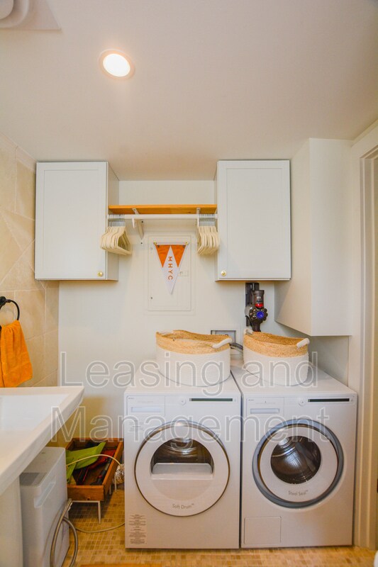 Building Photo - 53 Hasell St