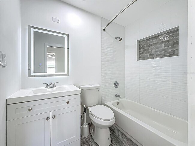 Building Photo - 3768 Arkansas Ave NE