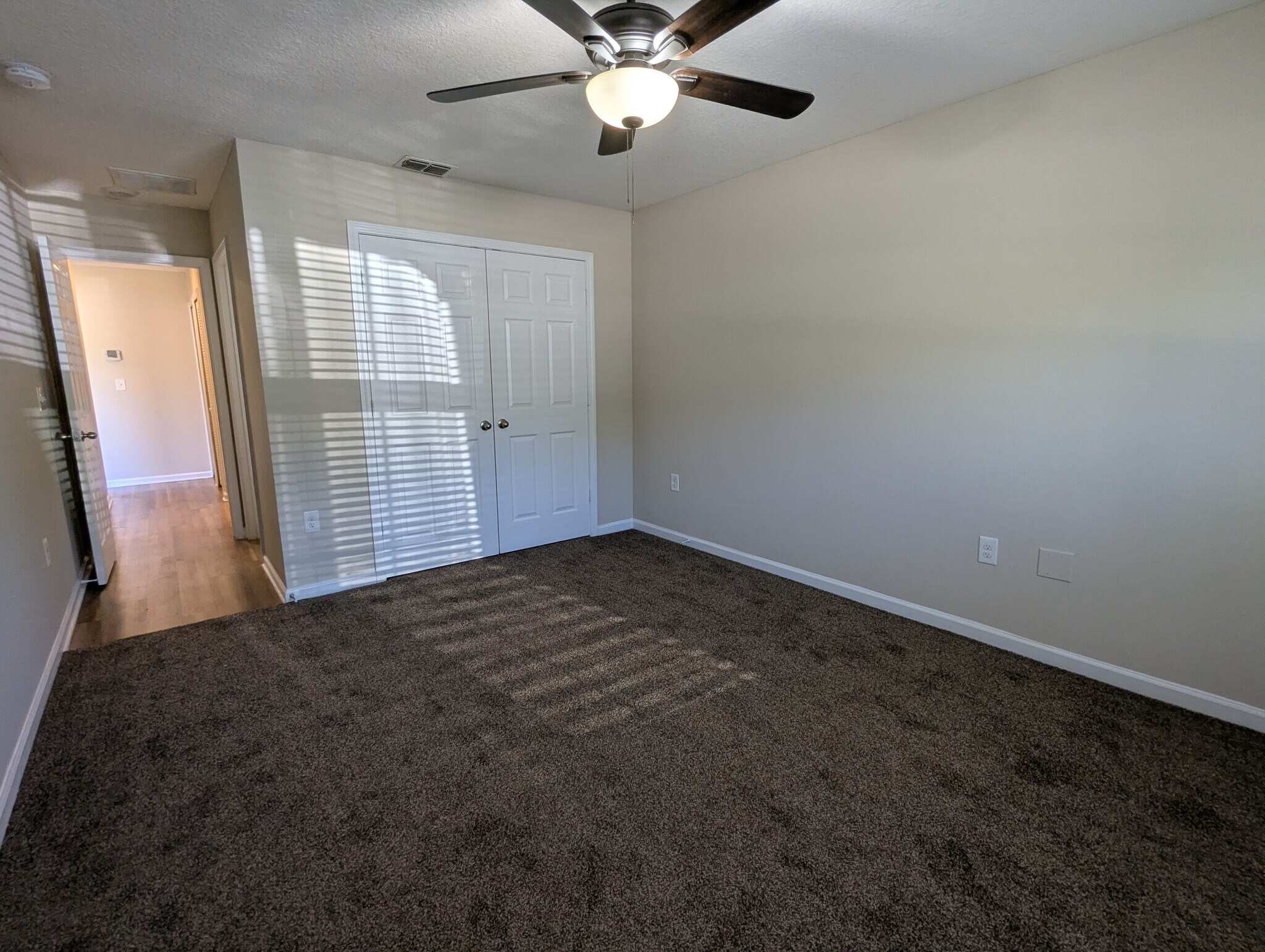 Building Photo - 115 Plantation Point Dr