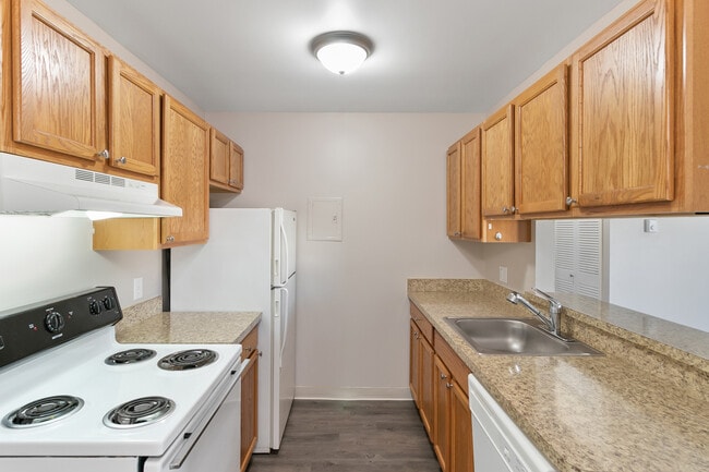 Building Photo - Greenwich Village LLC