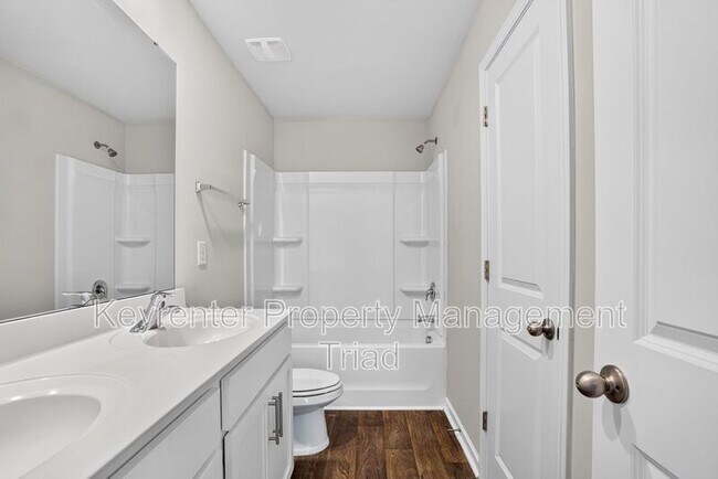 Building Photo - 5109 Black Frst Dr