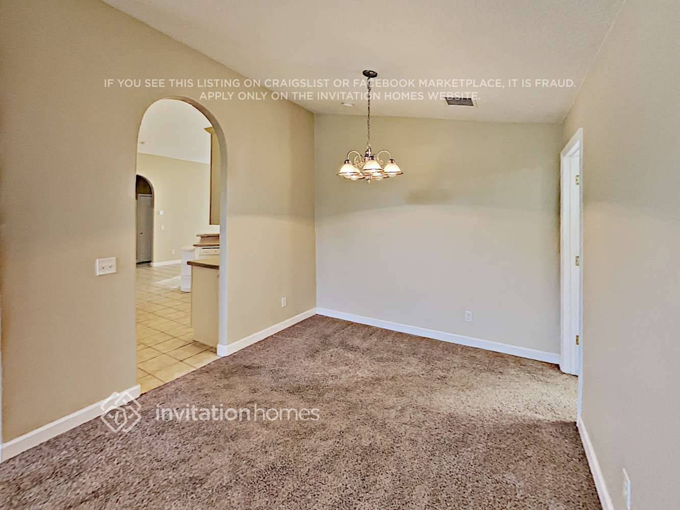 Building Photo - 3800 Bayshore Cir