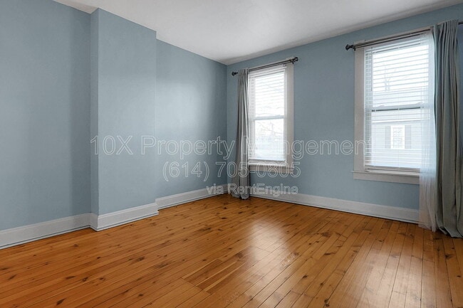 Building Photo - 317 E Kossuth St