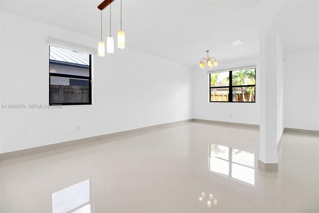 Building Photo - 15267 SW 173rd Ln