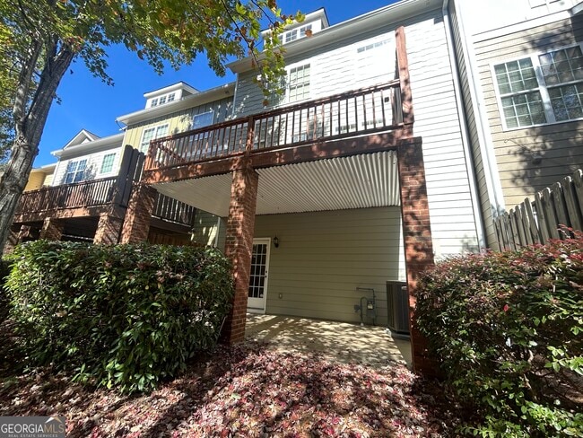 Building Photo - 405 Lexington Village