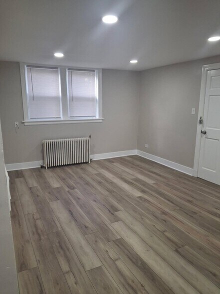 Building Photo - 1401 Elmwood Ave