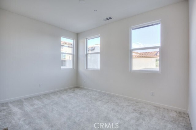 Building Photo - 15812 Caterpillar Dr