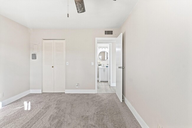 Building Photo - 141 Brittany Terrace