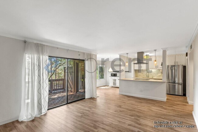 Building Photo - 3335 Brittan Ave