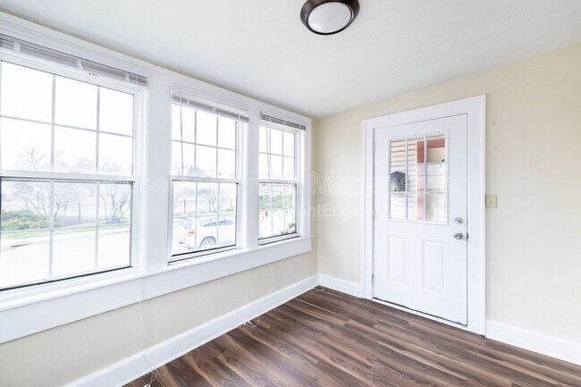 Building Photo - 2901 N Talbott St