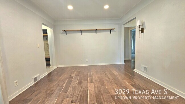 Building Photo - 3029 Texas Ave S
