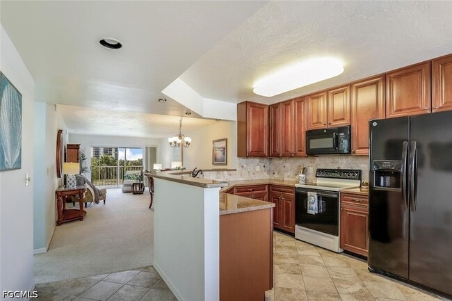 Building Photo - 340 Horse Creek Dr