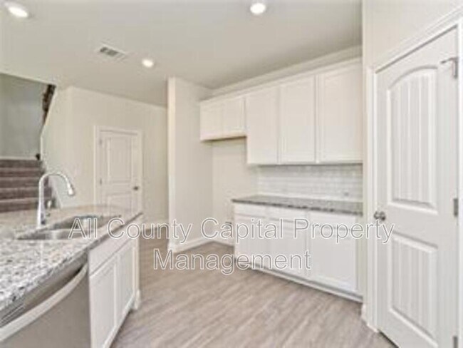 Building Photo - 4313 Promontory Point Trail