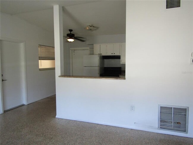 Building Photo - 603 Roberts Bay Dr