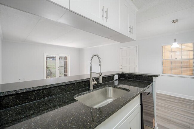 Building Photo - 5305 San Sebastian Ct