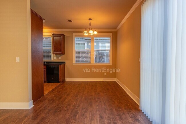 Building Photo - 2537 Plymouth Oaks Ct