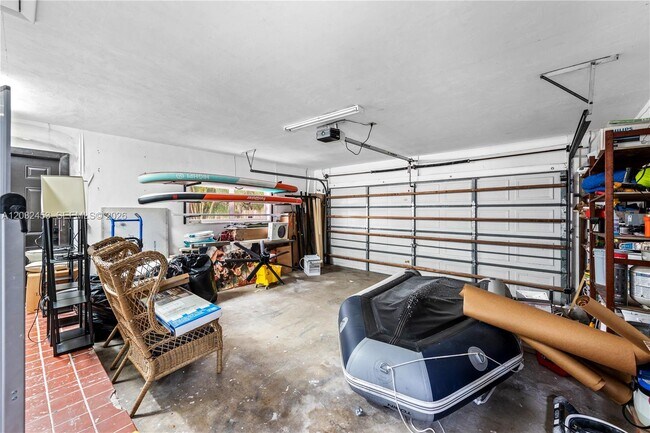 Building Photo - 1030 SW 14th Terrace