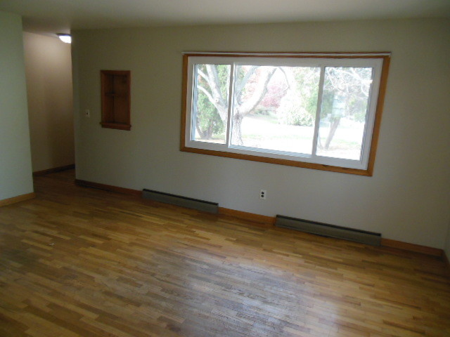 Living Room - 1727 Dill St