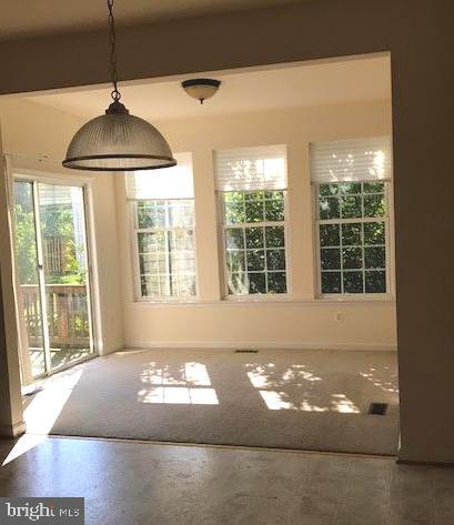 Building Photo - 12039 Kemps Landing Cir