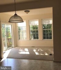 Building Photo - 12039 Kemps Landing Cir
