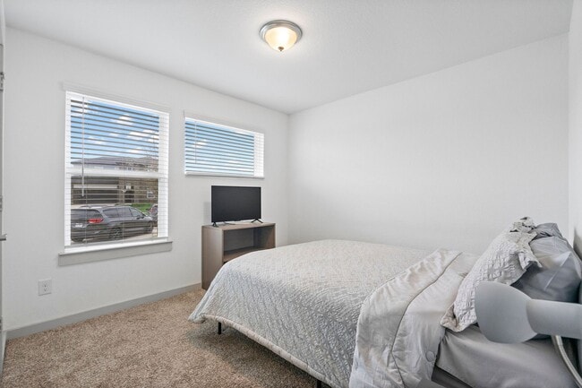 Building Photo - 29403 Ella Larchmont Ct